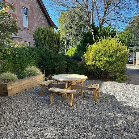 Apartamento Period House / Entire Upstairs Flat Inverness Exterior foto